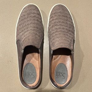 Leather slide on sneakers/mules